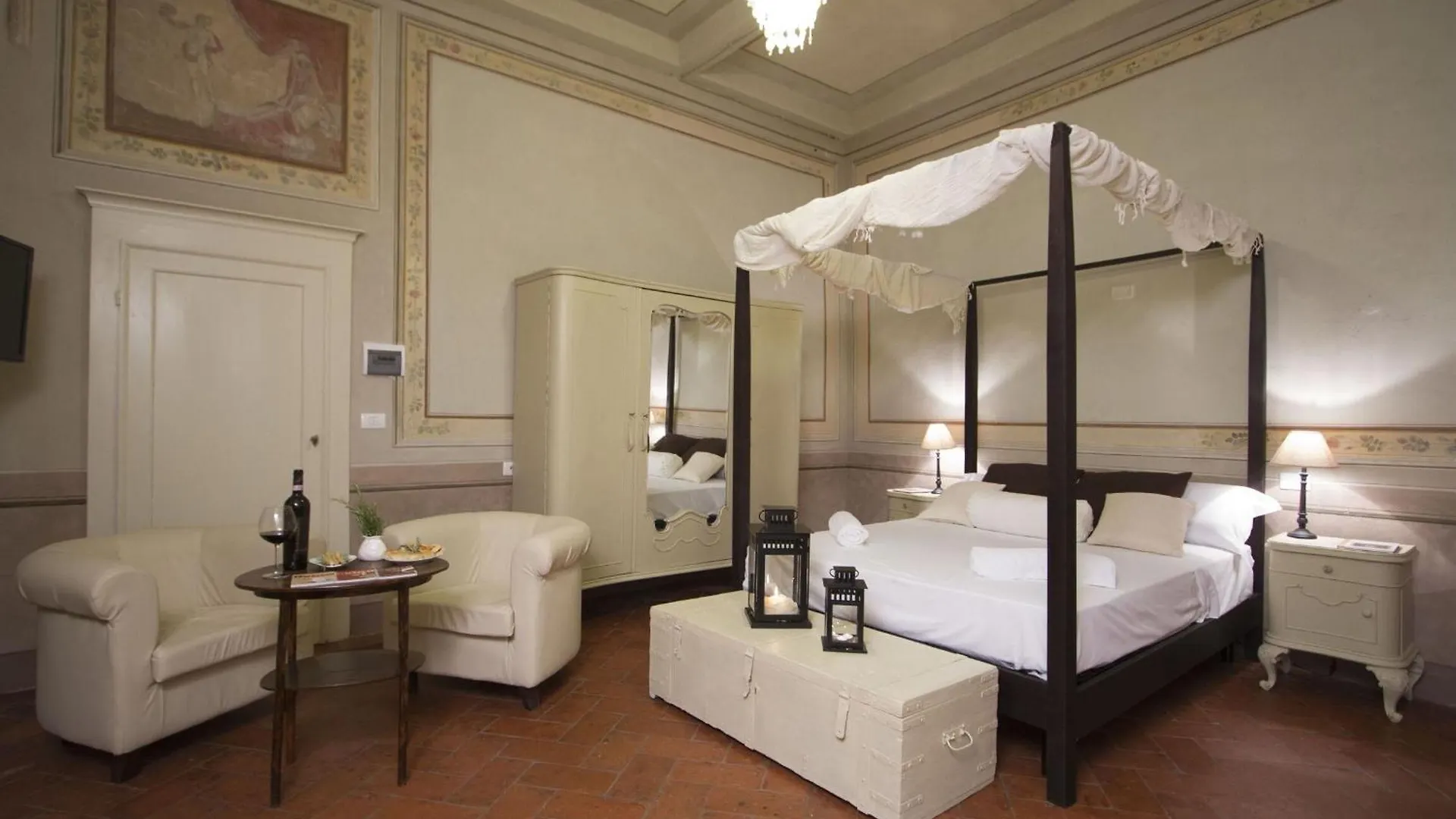 Cortona Suite